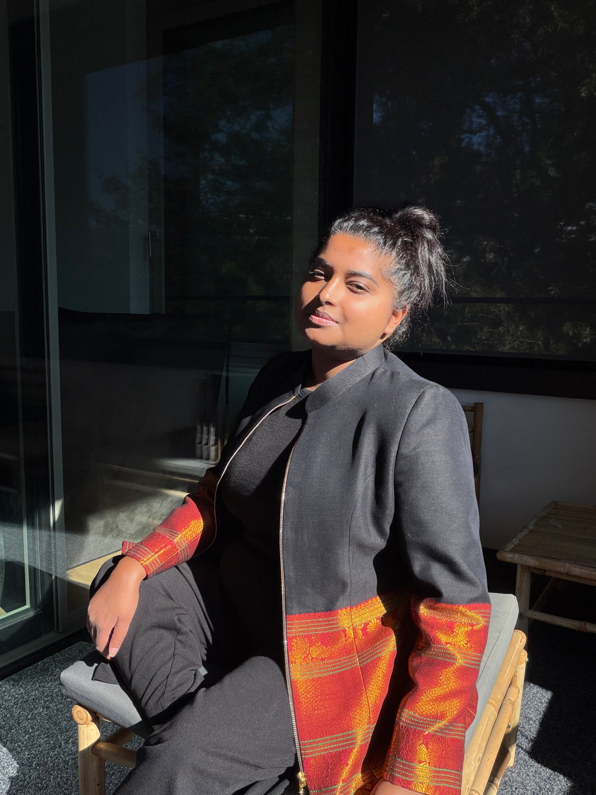 women edition: black & red