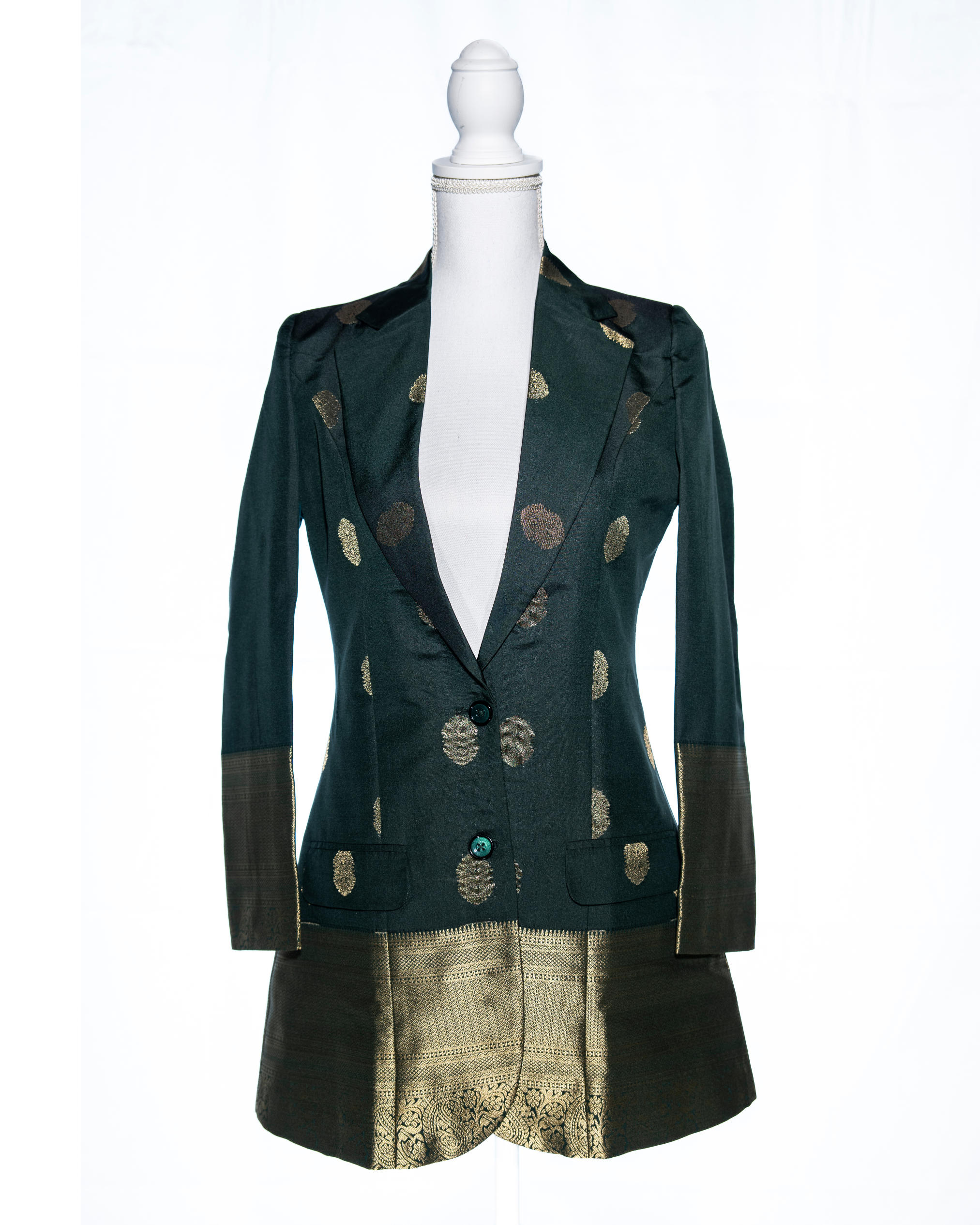 Dark green Semi Kanchi Silk Saree Blazer